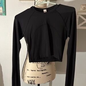 lululemon athletica Black Long Sleeve Crop Top